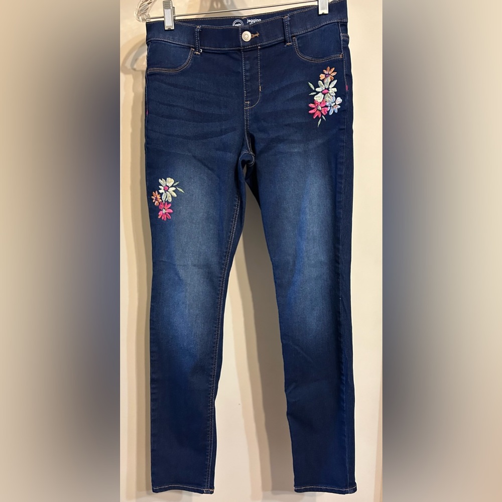 Girls Embroidered Jeggings